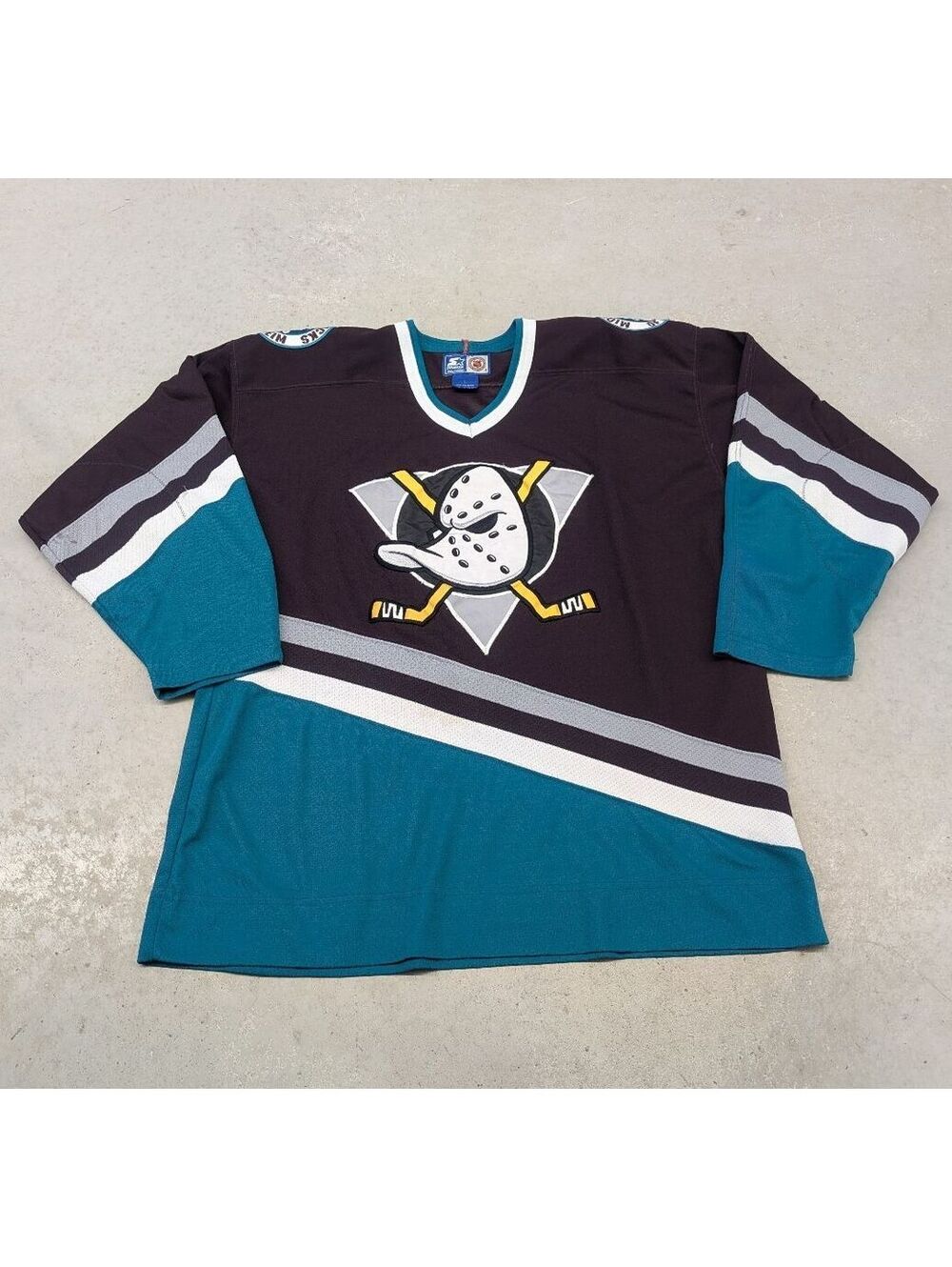 Vintage 90s Anaheim Mighty Ducks Starter NHL Hockey Jersey